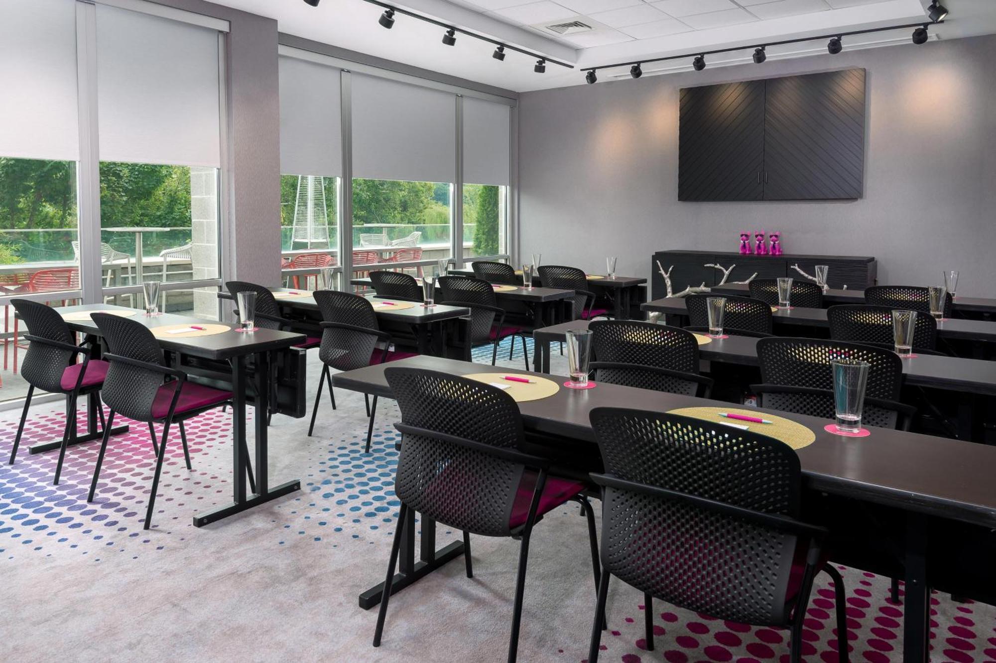 Aloft Asheville Downtown Exterior photo