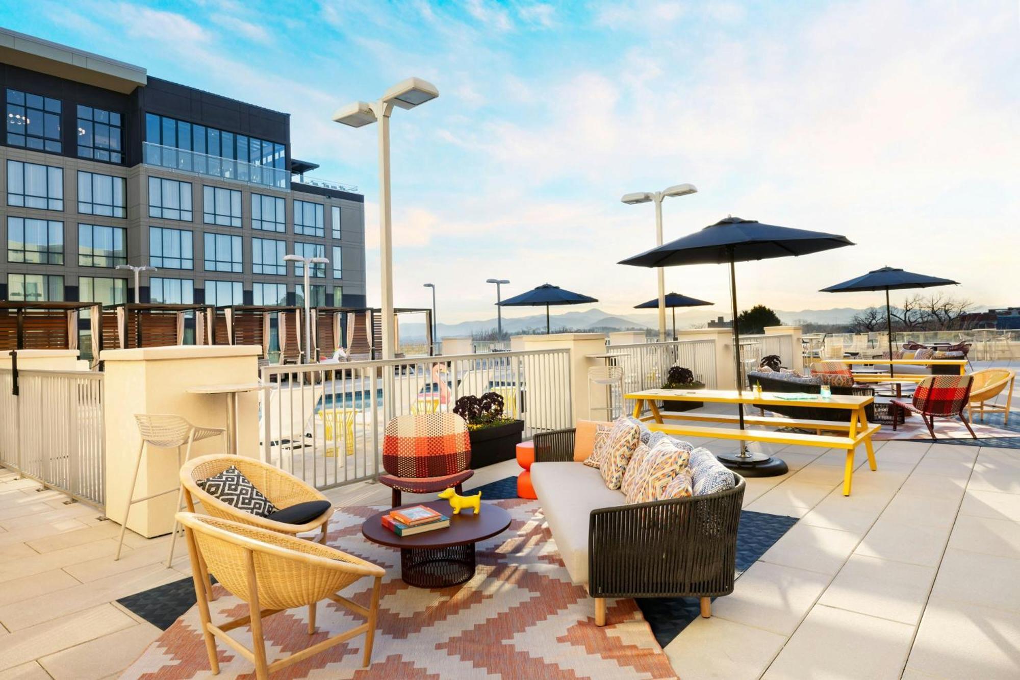 Aloft Asheville Downtown Exterior photo