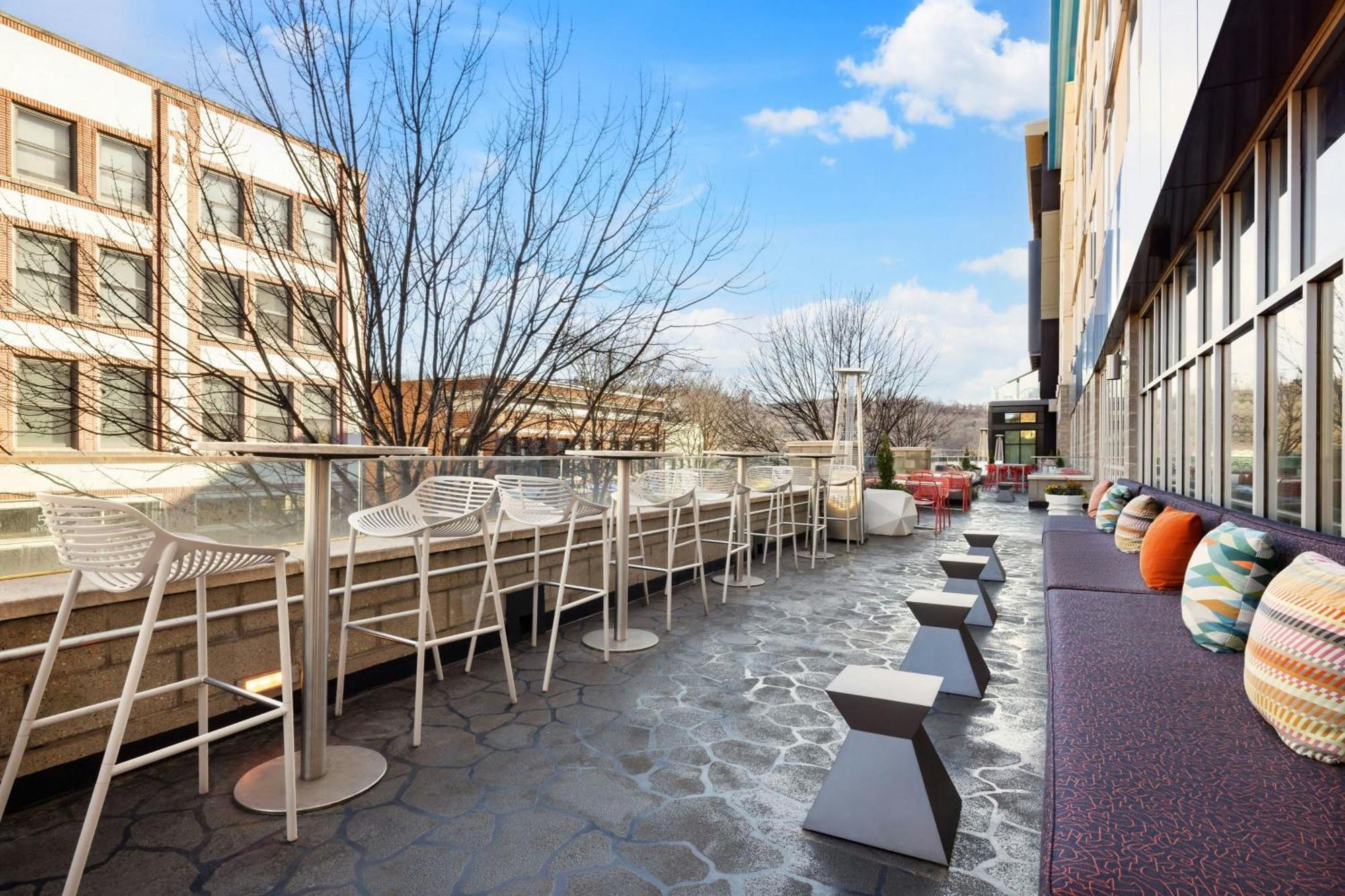Aloft Asheville Downtown Exterior photo